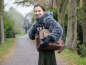 Preview: InnoPet® Traveler Lizard Hundetasche im Einsatz im Park