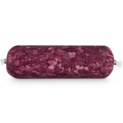 Maulfleisch vom Rind Frostfutter für Hunde in der Wurstverpackung